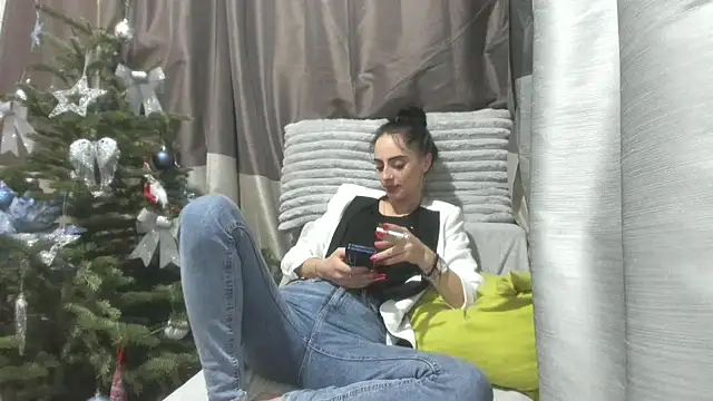 jessystarr online show from December 14, 8:58 pm