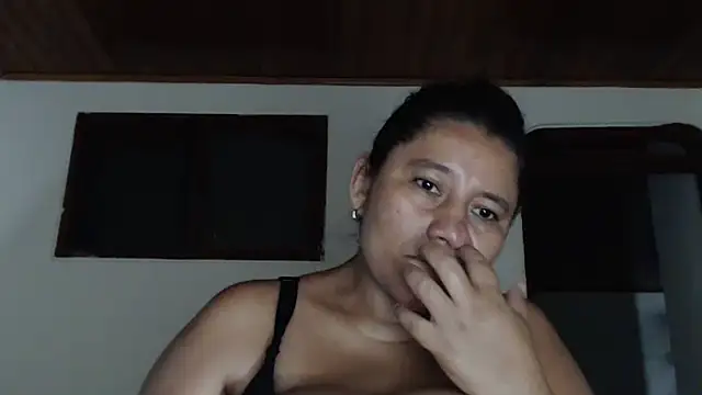 adrixxx38 online show from July 23, 1:07 am