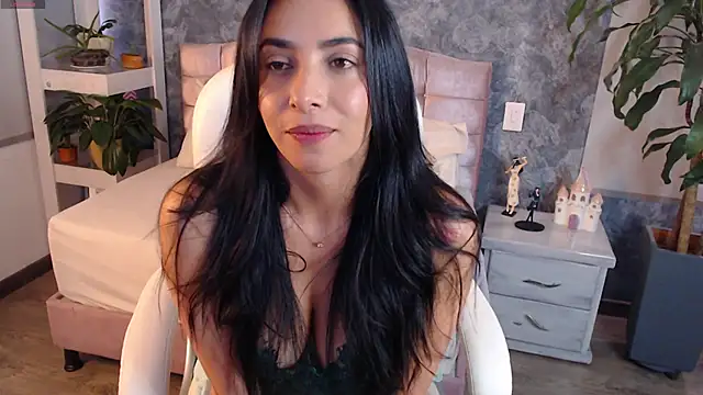 Snapshot of niko_robin chatting on September 25, 8:17 pm niko robin online show from September 25, 8:17 pm
