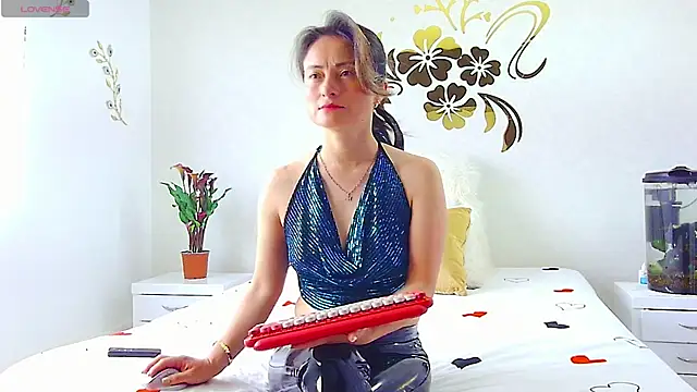 MarcelaFlores online show from July 14, 2:55 pm
