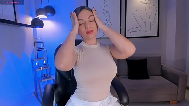 MorganHicks online show from July 29, 12:38 pm