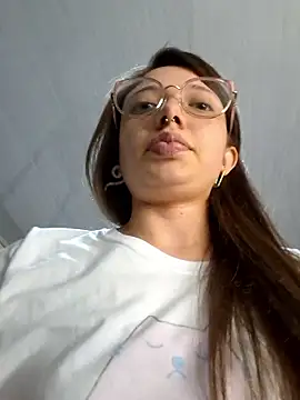 linda-schmidt online show from January 10, 3:44 am