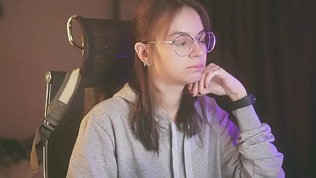 alyssa sweet online show from February 20, 5:39 am