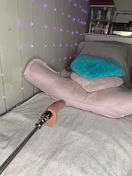 babyariane online show from July 15, 6:56 pm