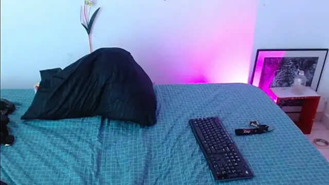 keyklin1 online show from February 12, 11:45 am