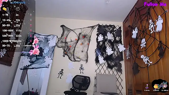 NicoleSantana online show from October 31, 12:34 am