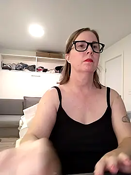 SweetandNaughty1 online show from July 8, 4:14 am