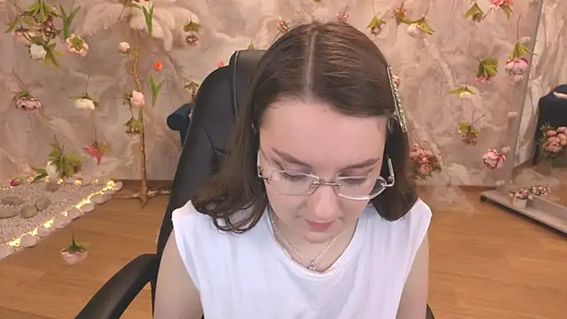 CloudGrace online show from June 30, 6:29 pm
