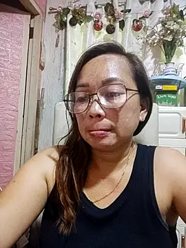 asianwet4u online show from July 3, 6:30 am