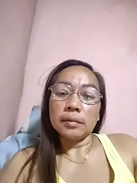 asianwet4u online show from December 15, 8:25 pm