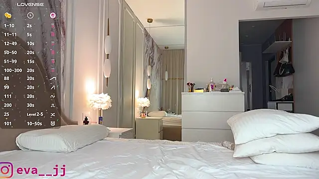 Eva JJ online show from November 23, 4:26 am