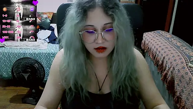 ElfGrey online show from February 18, 3:16 am