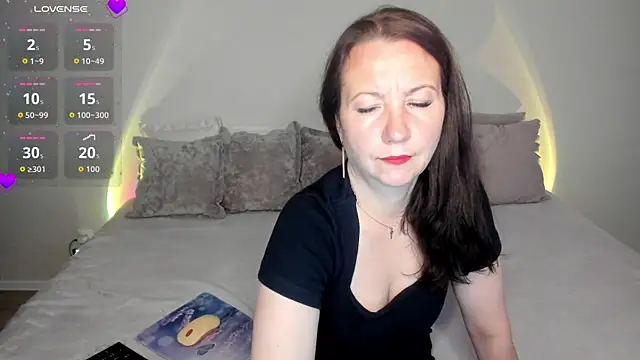AliceeShy online show from July 10, 2:45 am