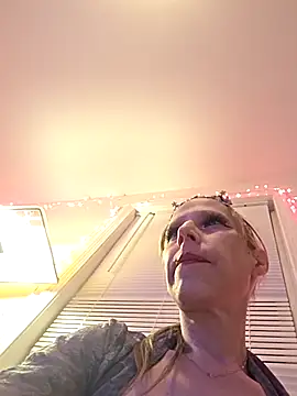 AngelMagick online show from February 24, 11:25 pm