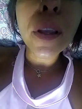 allyson22andy online show from November 15, 10:44 pm