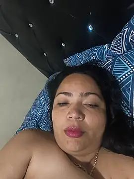 NIKOLE1301 online show from June 16, 12:22 am