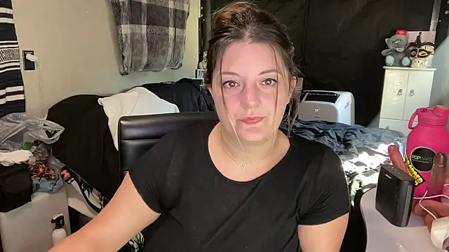 magicsparkles online show from February 3, 8:23 pm