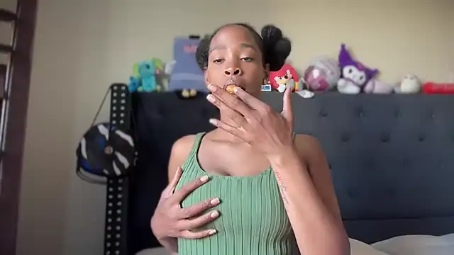 Cum2Charm online show from April 29, 11:54 pm