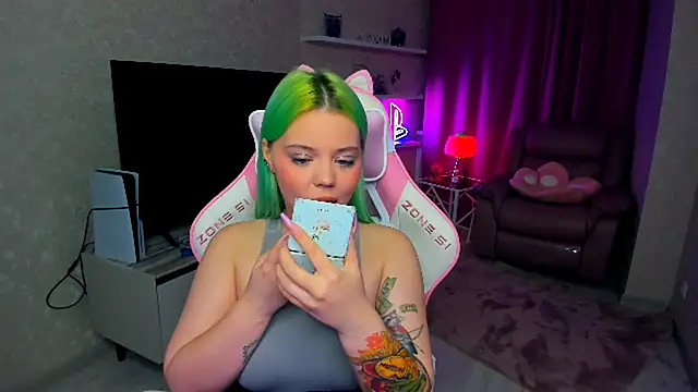 EnergyBunny 1 online show from September 21, 7:34 pm