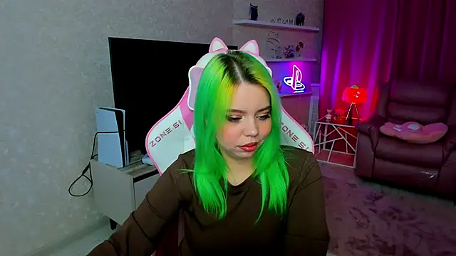 EnergyBunny 1 online show from October 16, 7:49 pm