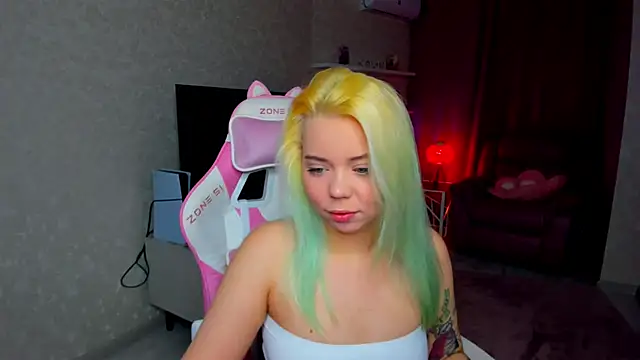 EnergyBunny 1 online show from November 27, 7:28 pm