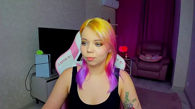 EnergyBunny 1 online show from June 17, 5:25 pm