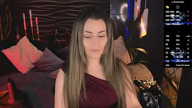KylieMellow online show from July 10, 1:55 pm