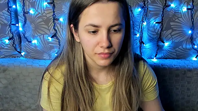 MaggieCake online show from February 15, 4:15 am