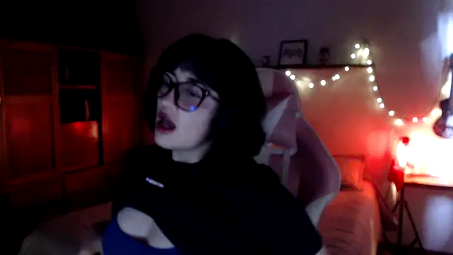 venus 666 online show from July 3, 9:10 pm