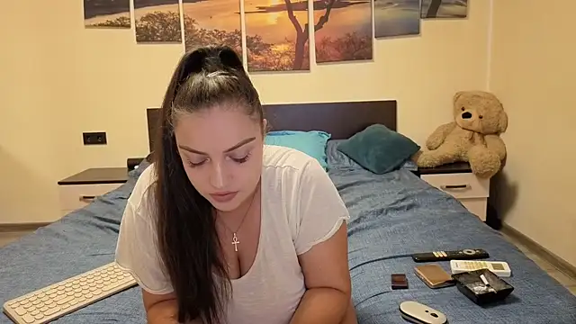 adelline online show from August 2, 9:18 pm