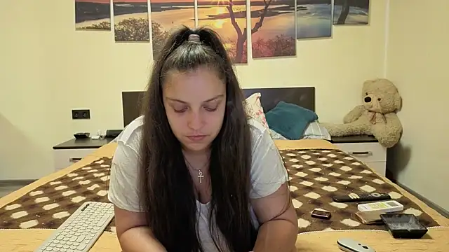 adelline online show from July 7, 8:33 pm