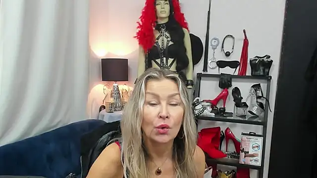 crystaLUX online show from October 29, 6:18 am