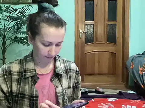AngelTough20 online show from May 2, 11:41 pm