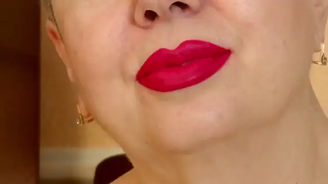 LadyPosh online show from July 16, 10:14 pm