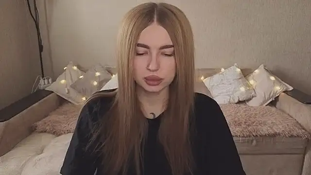 ViolettaLopez online show from September 17, 11:19 am