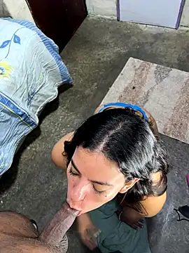 roman and jessie online show from October 11, 6:40 am