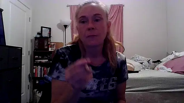 tmmcmannus online show from June 22, 5:37 am