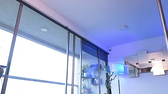 mandi4pole  online show from November 11, 9:12 pm