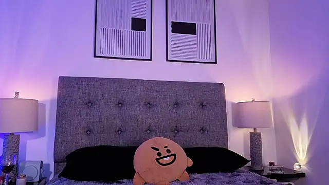 mandi4pole  online show from February 3, 2:53 am