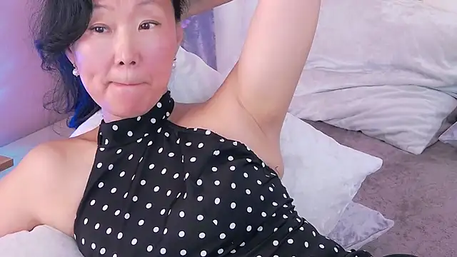 Asian legs online show from July 28, 11:17 am