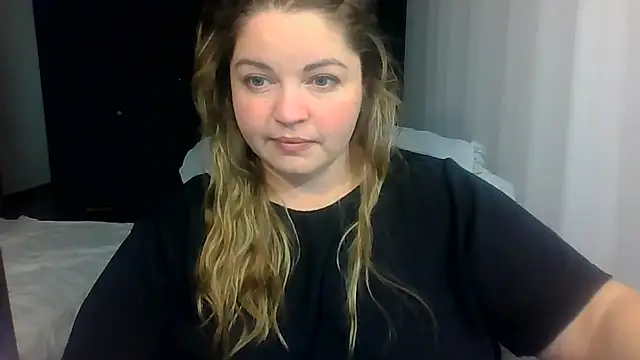 cute  cherry online show from July 28, 6:53 pm