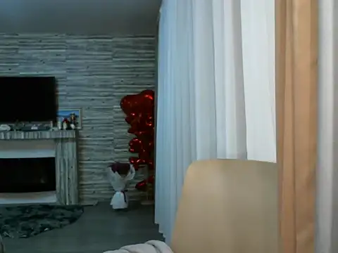 cute  cherry online show from November 17, 11:16 pm