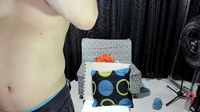 youth lust69 online show from June 24, 12:20 am