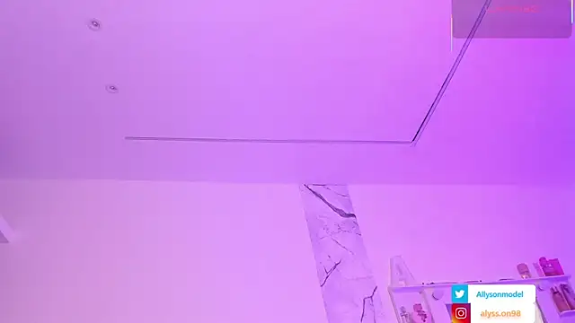 alysson 18 online show from June 6, 2:12 pm