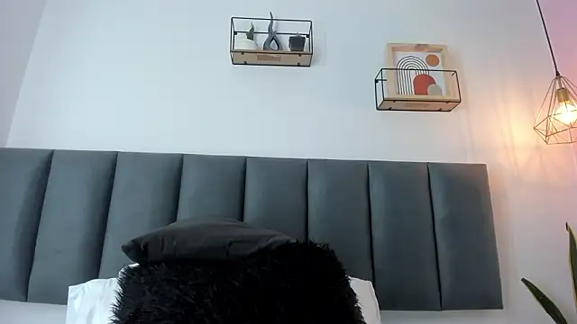 MaraOwen  online show from February 19, 12:59 pm