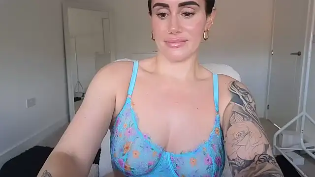LibbyLoveHeartx online show from August 1, 10:28 am