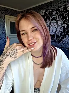 LazyTanukii online show from April 22, 6:32 am