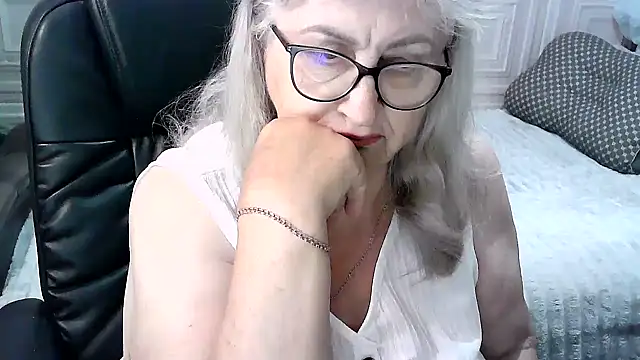 LolkaAlyss online show from June 11, 4:09 am