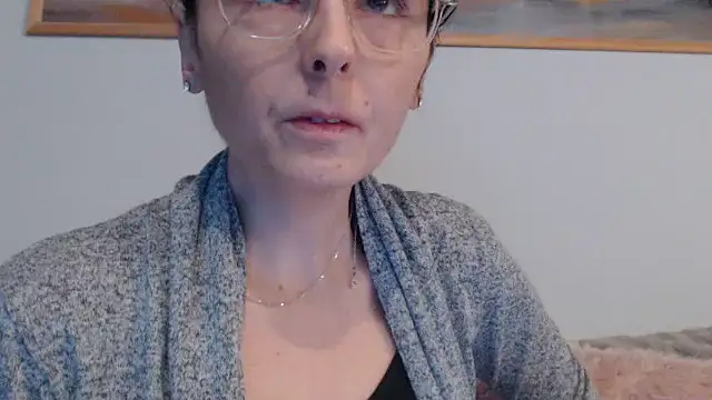 cleophee online show from January 12, 8:08 am