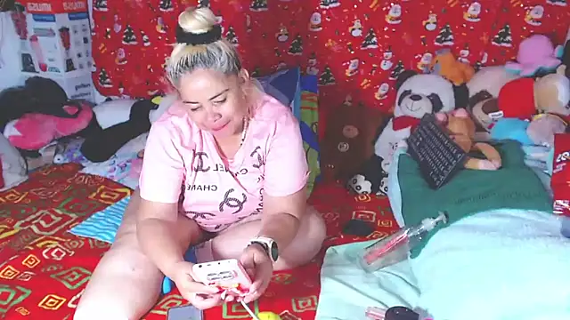 estrellita fugaz16x online show from April 30, 4:39 am